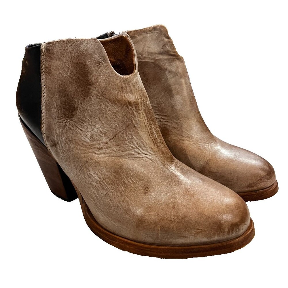 Freebird by Steven Distressed Brown and Black Ankle Boots - Picture 6 of 16